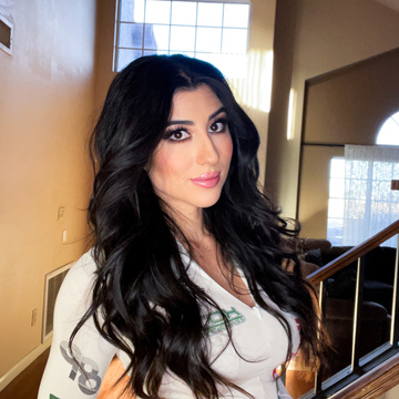 Leslie Patreon Creator Profile
