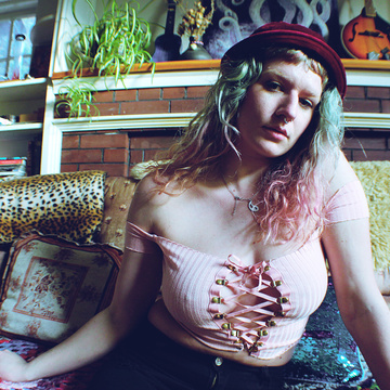 Lucille Anna Patreon Creator Profile