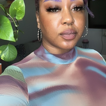 Donni Divine