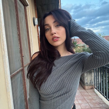 Mona