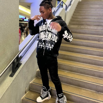 ShaunToOfficial