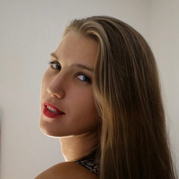 Natalia Vieru Patreon picture