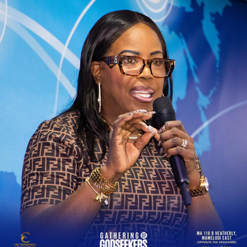 Dr Cheryll Holmes