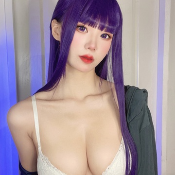 Momiko 紅葉 Patreon Creator Profile
