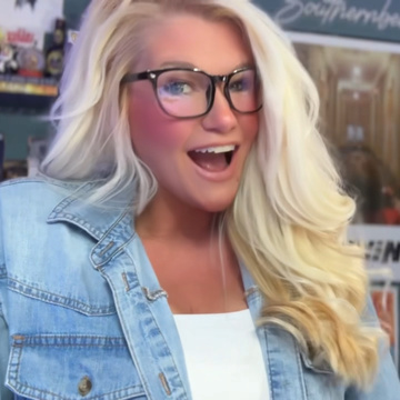 Sinister Southernbelle