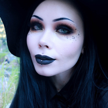 ReeRee Phillips Patreon Creator Profile