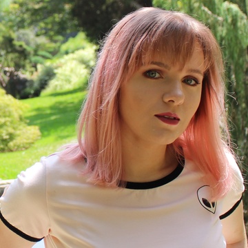 That Movie Chick Patreon Creator Profile