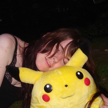 hazel Patreon Creator Profile