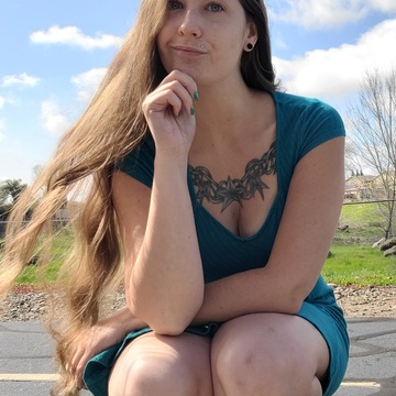Smiley Bends Patreon Creator Profile