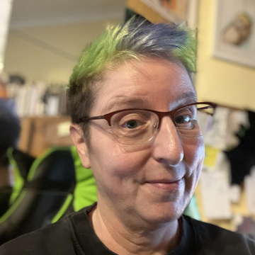 Anja Bagus Patreon Creator Profile