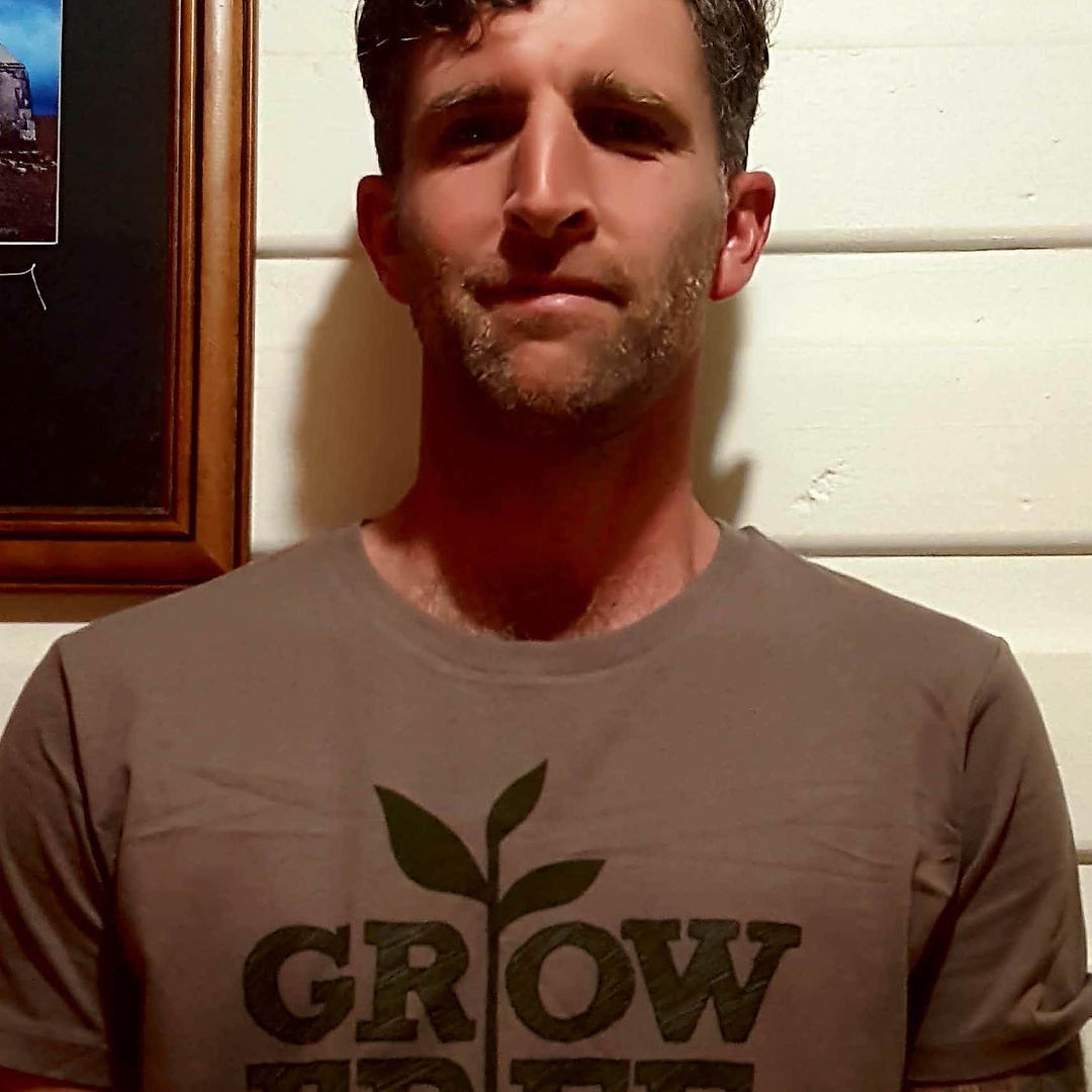 Andrew Barker - Grow Free Patreon Creator Profile