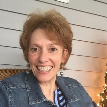 Anita Lustrea's Patreon profile picture
