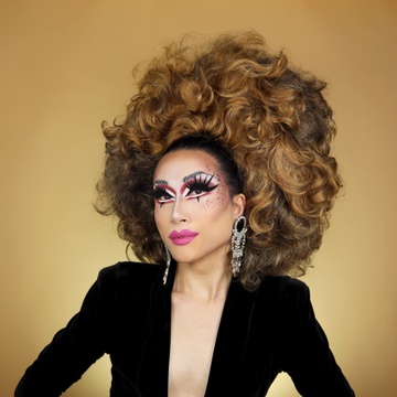 Yuhua Hamasaki