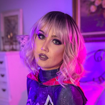 Elena Strikes Patreon Creator Profile