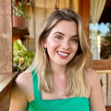 Alina Mcleod