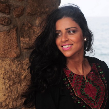 Learn Arabic with Maha