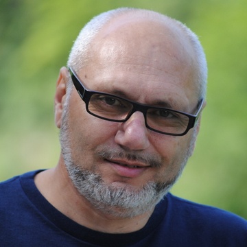 Dr. Cristian Andrei