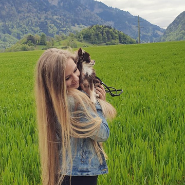♥ LadyVanora Patreon Creator Profile