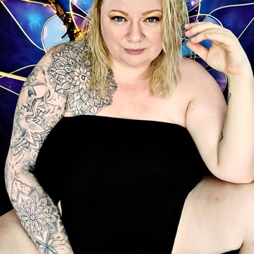 Stella Tingles ASMR