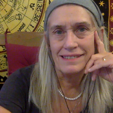 Laurie Farrington - Astrologer Patreon Creator Profile