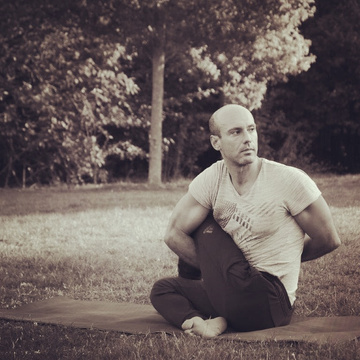 Raphaël Yoga Master