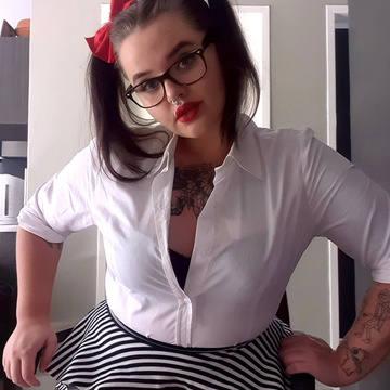 Mantic_Monica