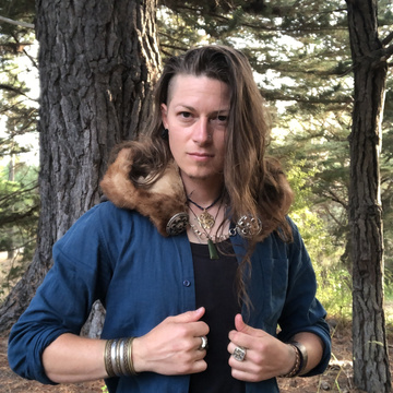 Sámhlaoch Swords Patreon Creator Profile