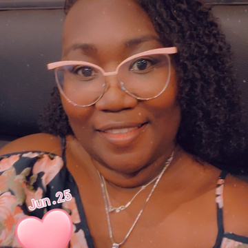 Elizabeth LaShaun