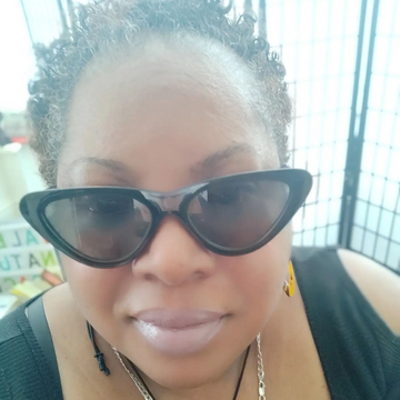 Valerie's Natural Oracle Patreon Creator Profile