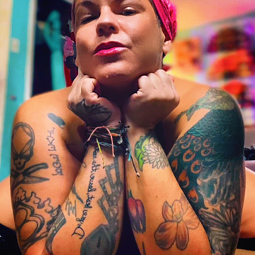 Darcy Rosario Resilient Flexibility Patreon Creator Profile