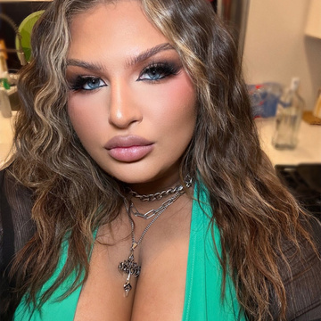 MakeupByHailee