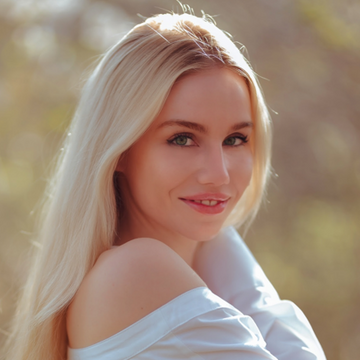 Colette Cherry Patreon Creator Profile