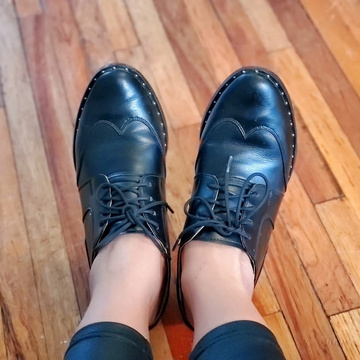Shoe Shine with Kat