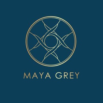 Maya Grey lietuviškai