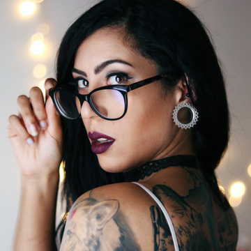 Miyu Patreon Creator Profile