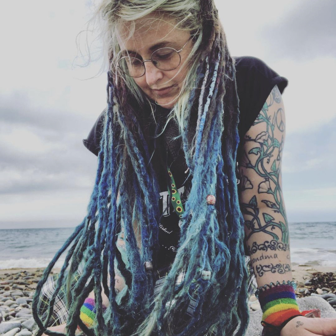 The Proverbial Dandelion Patreon Creator Profile