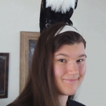 Foxfeather R. Zenkova's Patreon profile picture