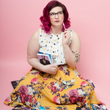 Romance Writer Vivian Wood