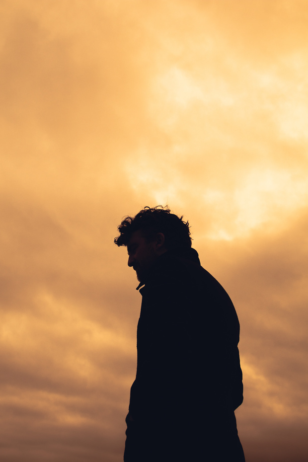 media-card-background