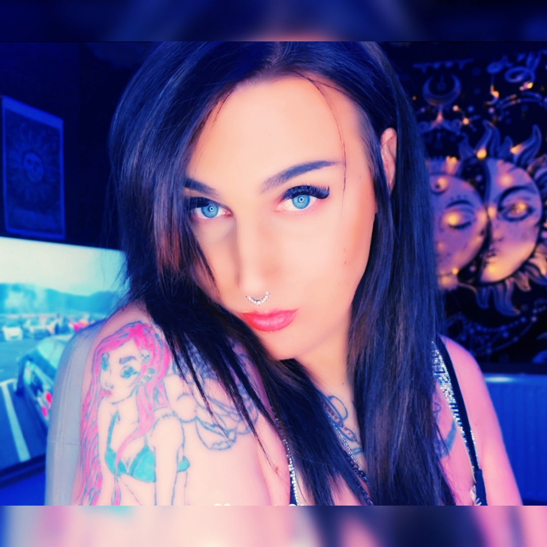 Naomi rose Patreon Creator Profile