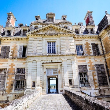 Reawakening Château de Purnon