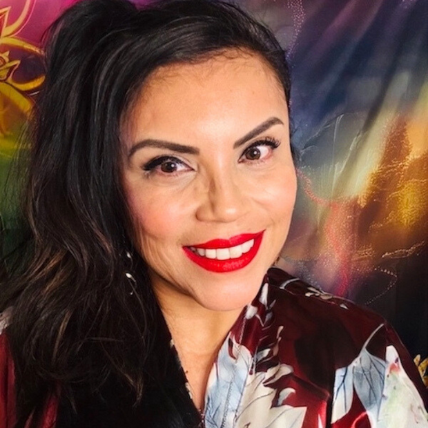 Anna Simon-Psychic Medium & Intuitive Life Soulmate Coach