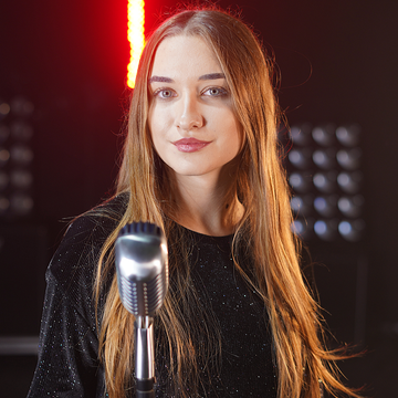 Alexandra Parasca - Singer's Patreon profile picture