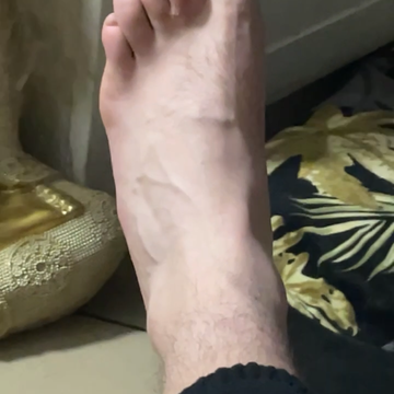 Hugefeet23