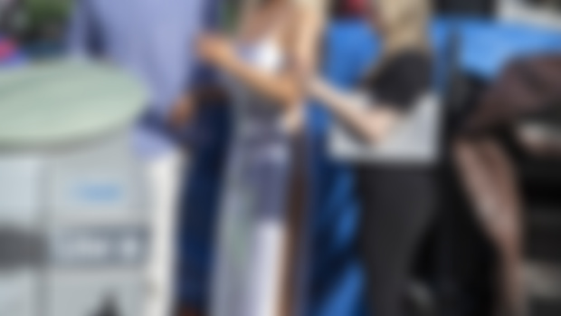No watermark: Abbie Cornish spotted for the first time playing Anna Nicole Smith with co-star Kal Penn