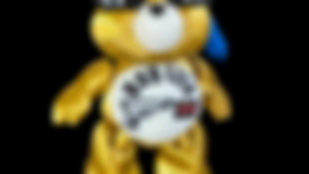 UPDATE HUG LIFE BEAR