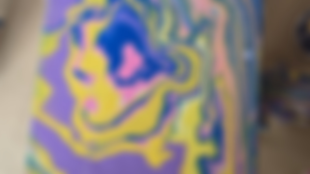 Paint pour