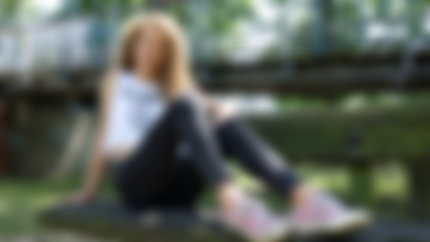 Foot tease in the park