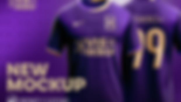 MOCKUP PSD NIKE GOLA O