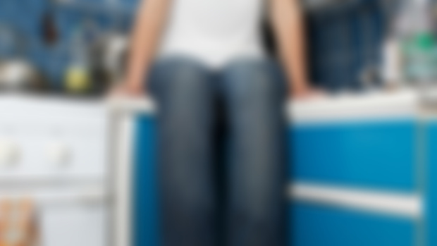 Nessa 18 y.o. shows her size 10 feet